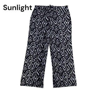 New Directions Women's SZ M- Black White Abstract Wide Leg Pant Pull On Stretch